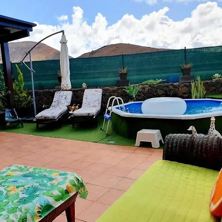 2 Bedrooms House With Sea View Private Pool And Enclosed Garden At Tinajo * Tinajo
