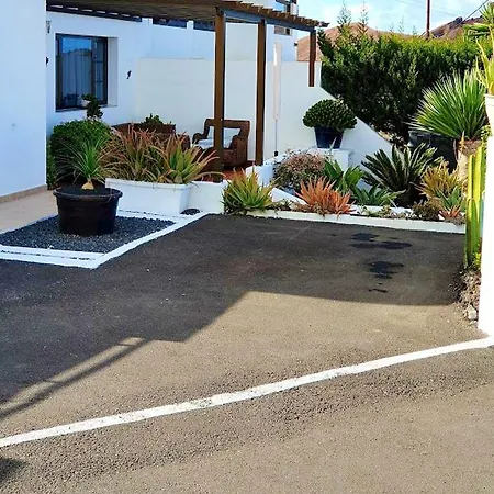 2 Bedrooms House With Sea View Private Pool And Enclosed Garden At Tinajo Tinajo