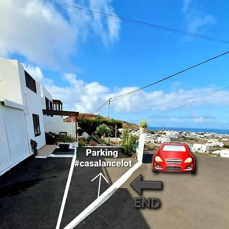2 Bedrooms House With Sea View Private Pool And Enclosed Garden At Tinajo Nyaraló Tinajo